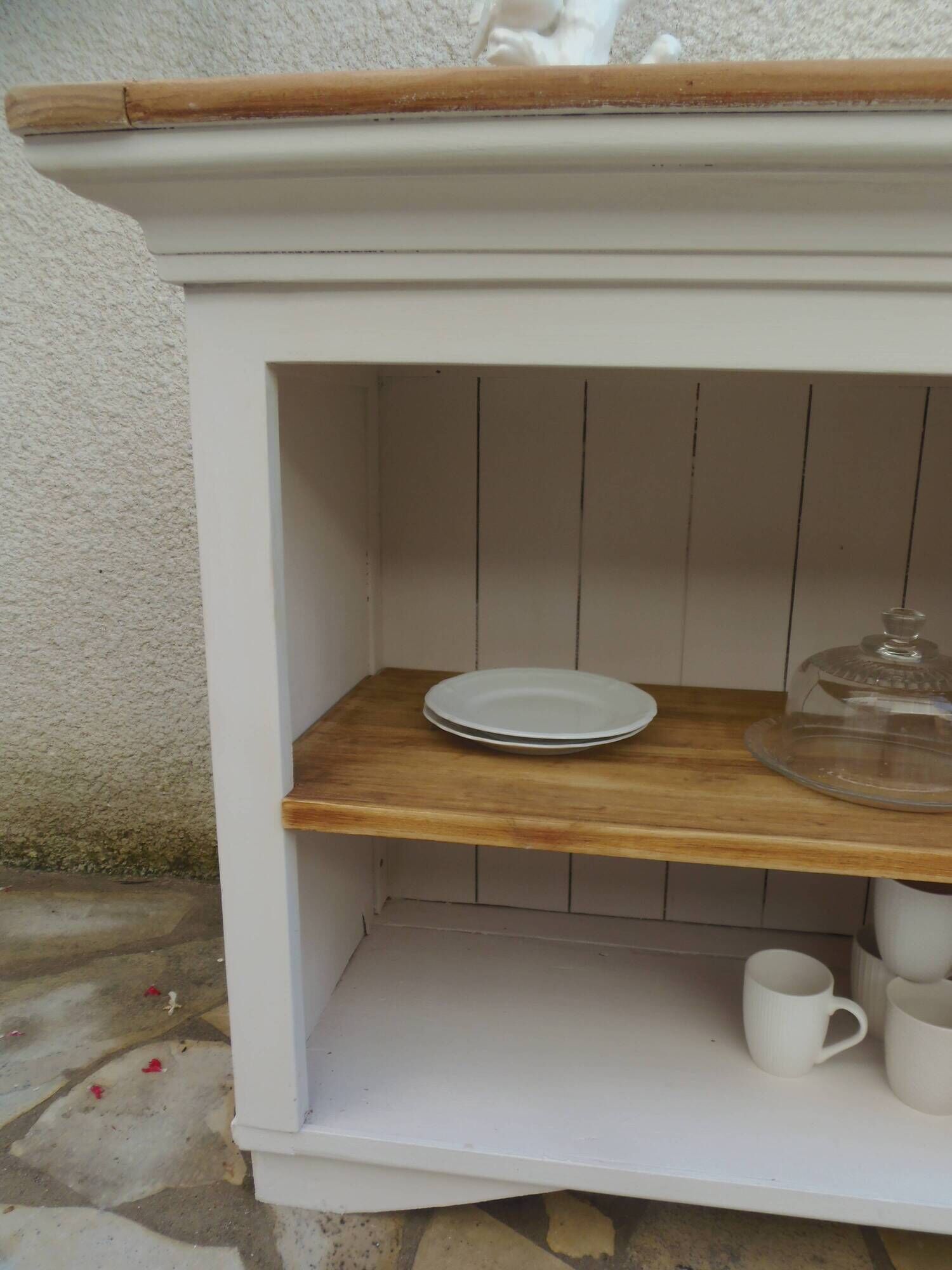 Craft furniture enhanced in pearl gray, shelves and top in raw wood.