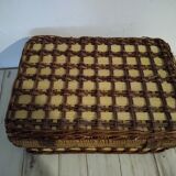 Vintage wicker malette picnic