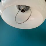 Suspension rises and falls 60s