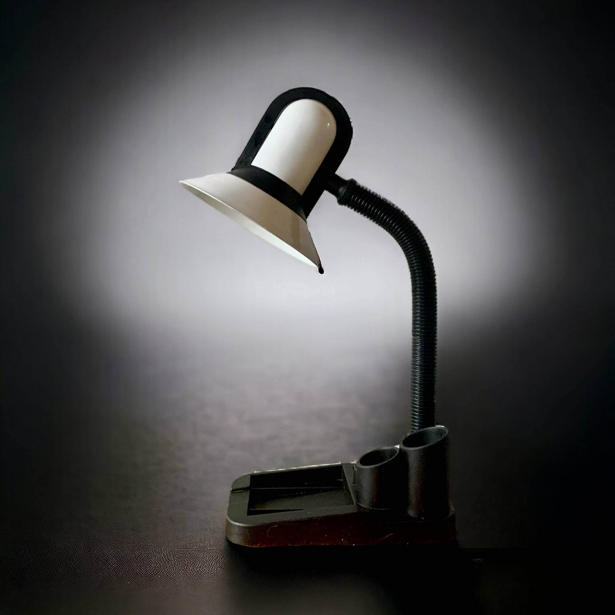 Fase vintage black and white desk lamp