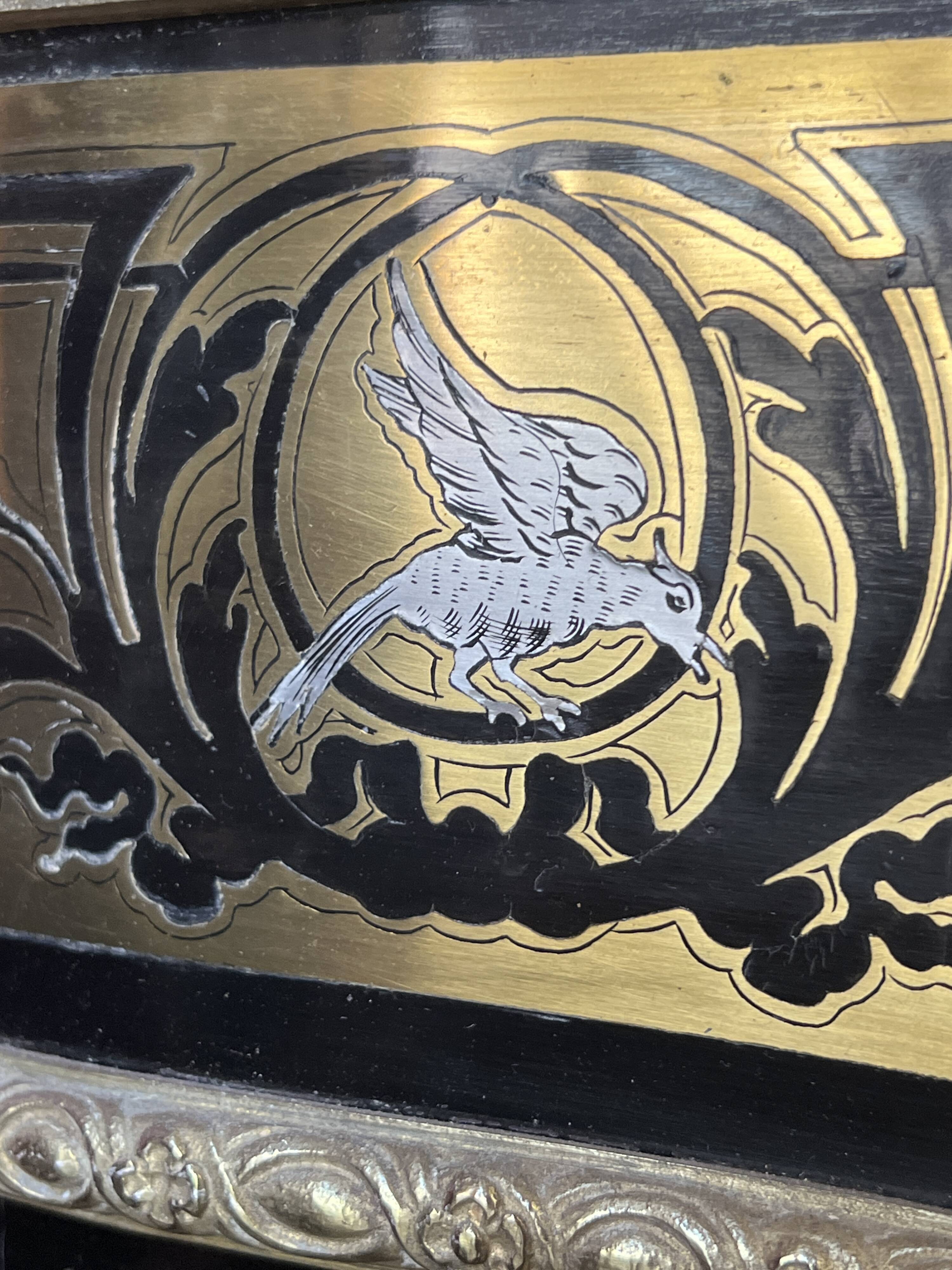 Low Boulle marquetry buffet, curved support furniture, Napoléon III period.