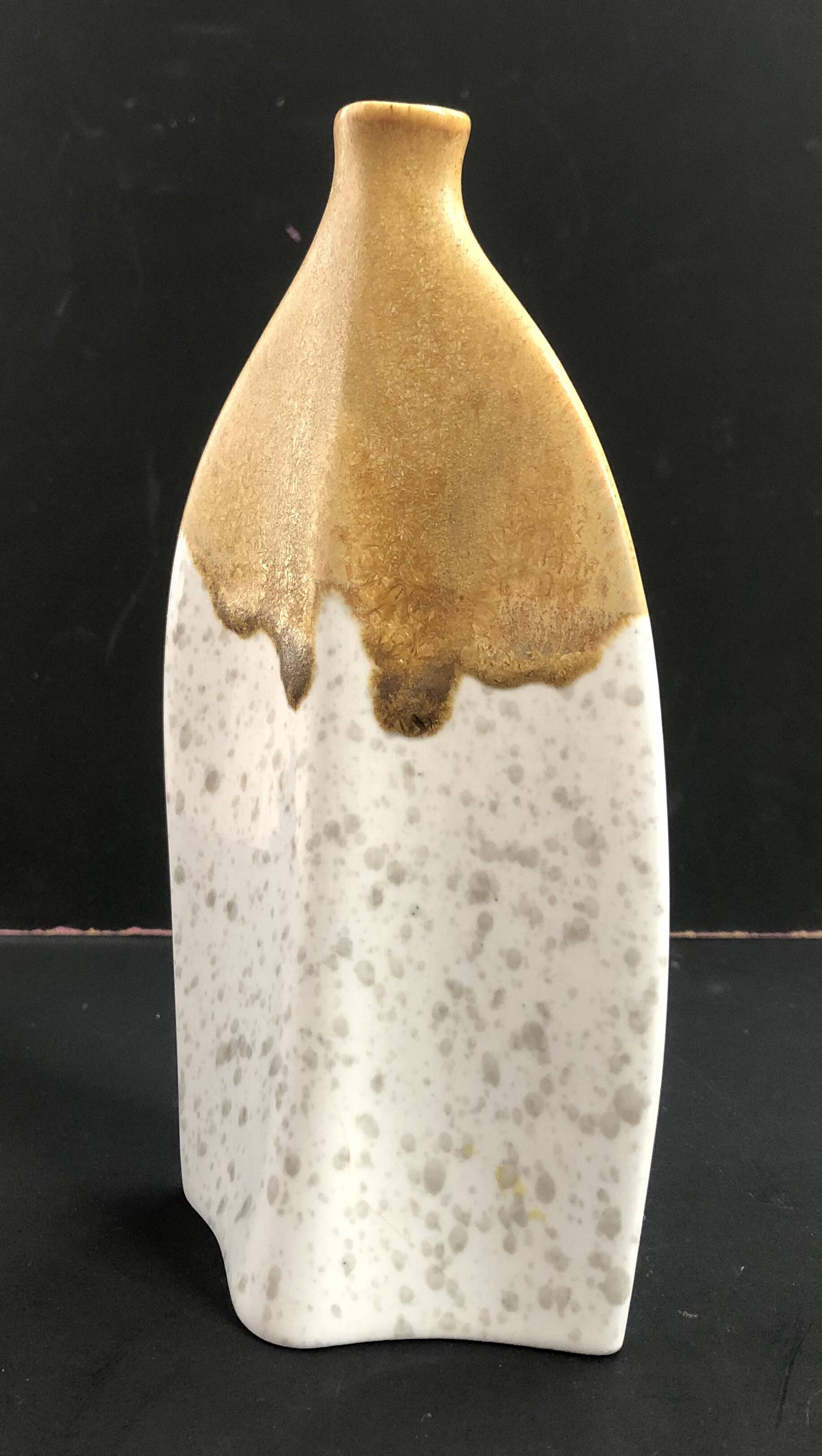 Modern sgrafo vase by Peter Müller, Germany