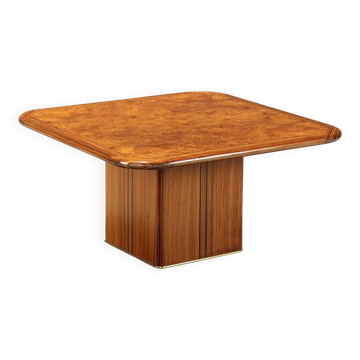 Vintage coffee table Maxalto Artona, designed by Afra and Tobia Scarpa.