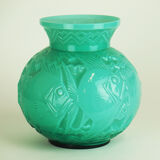 Art Deco vase by Pierre d'Avesn