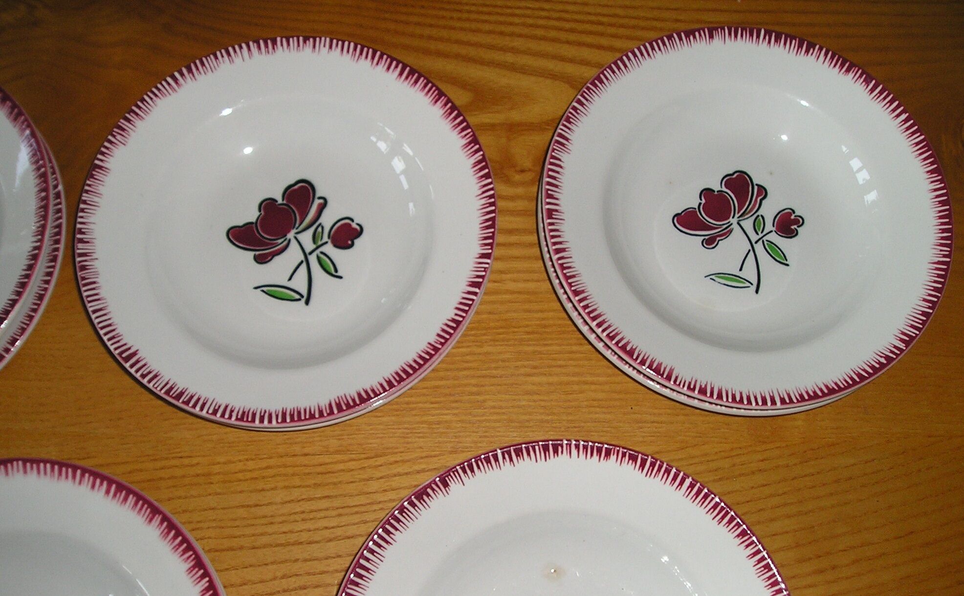 Service de table de 10 assiettes plates et 10 creuses Badonviller