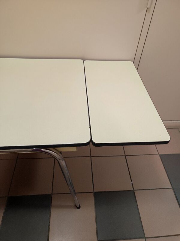 Table formica année 60