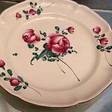 Pair of earthenware plates of the East XVIII-XIXth with floral decoration