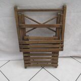 Chaise ancienne pliante en bois