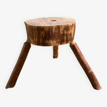 Tabouret tripode