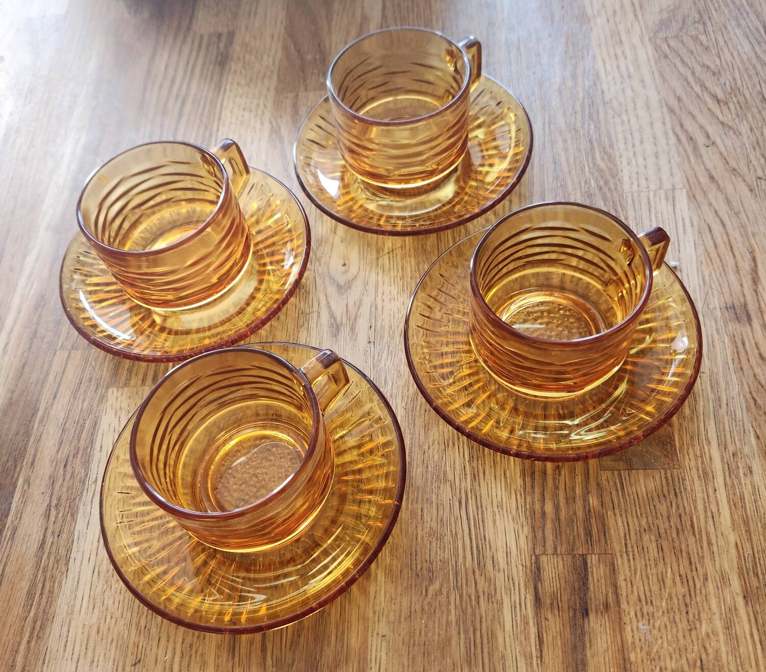 Set of 4 cups and saucers Vereco: vintage