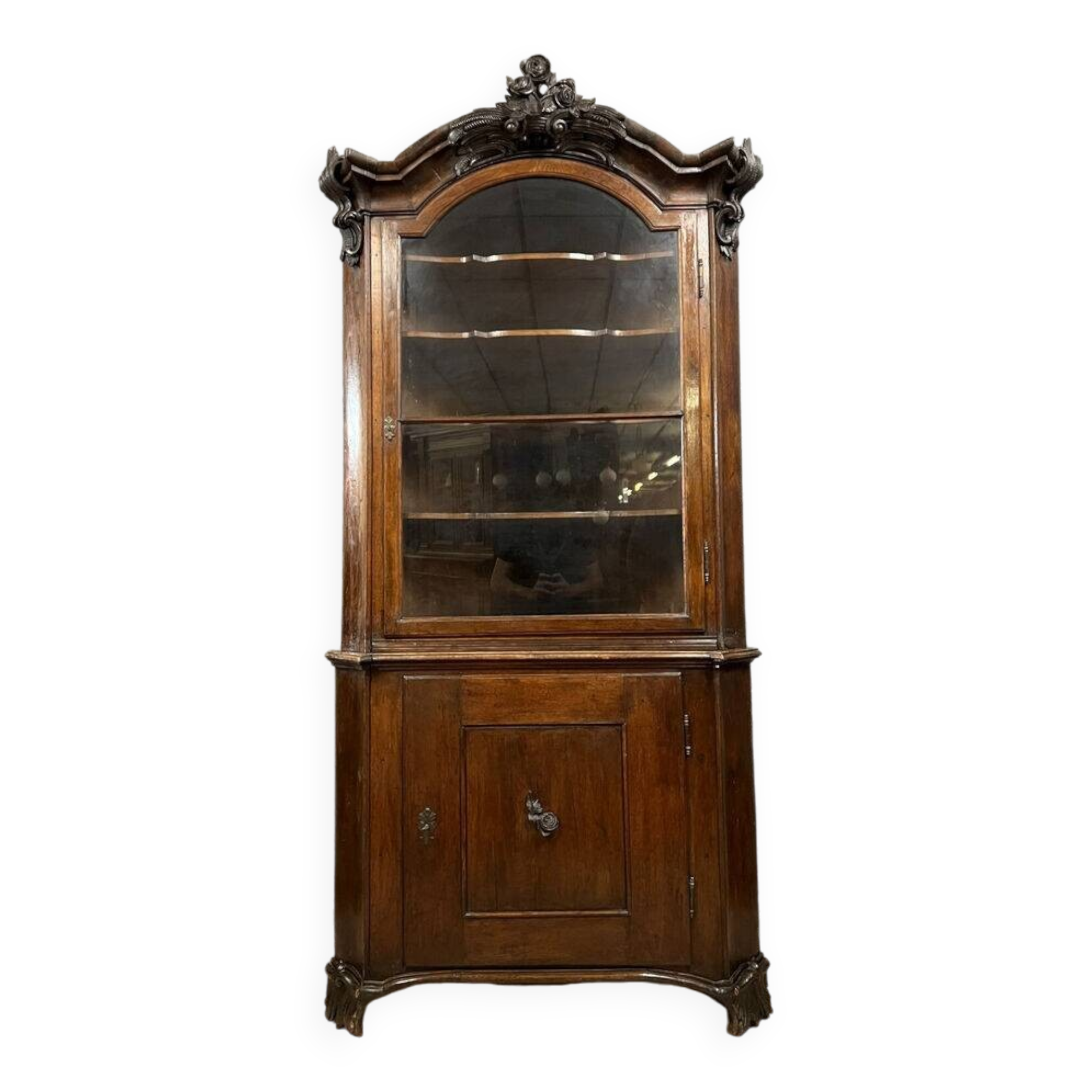 Biedermeier period corner bookcase in mahogany circa 1820