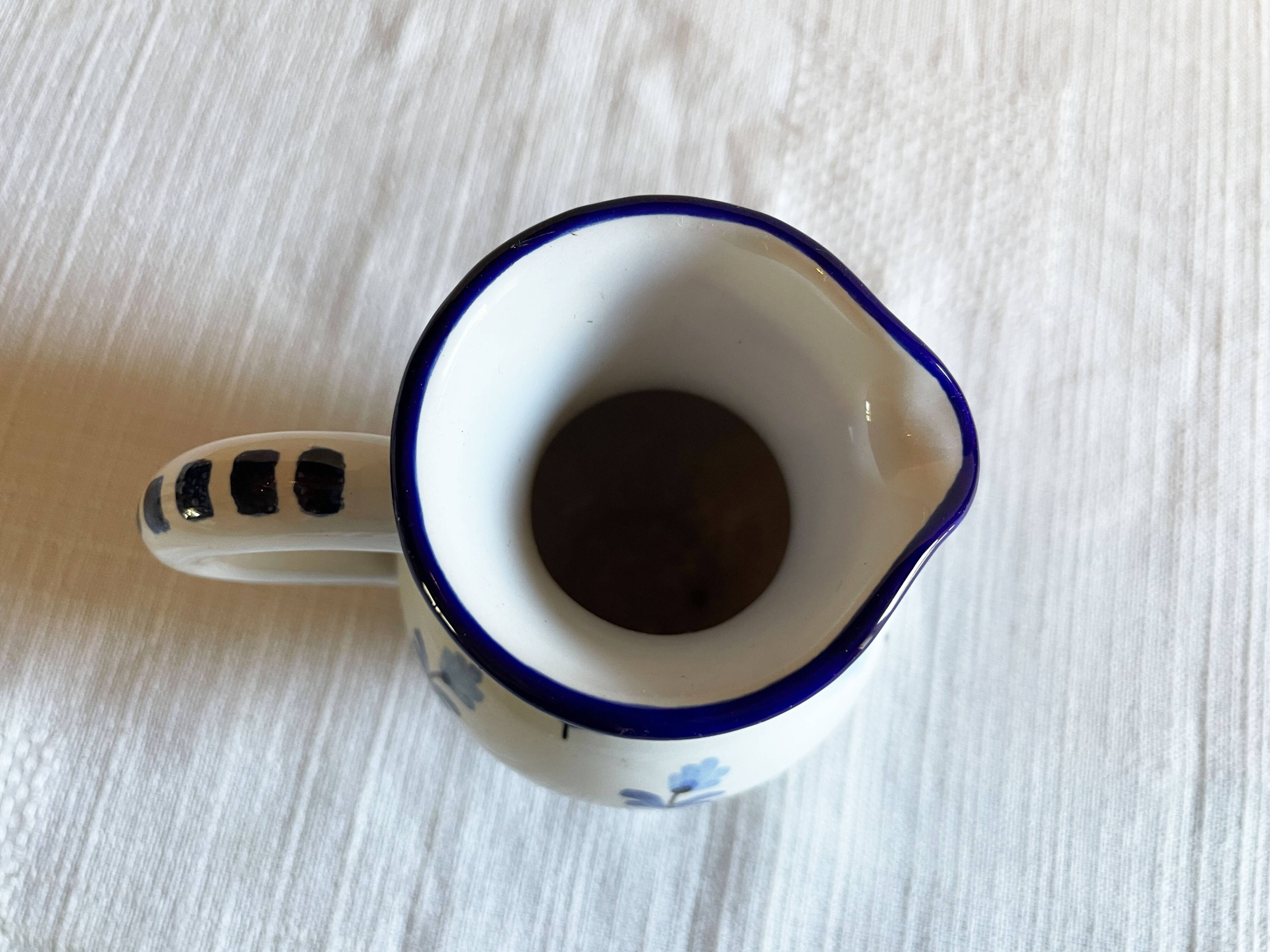 Petit pot / pichet / vase en faïence de Nevers – A. Montagnon