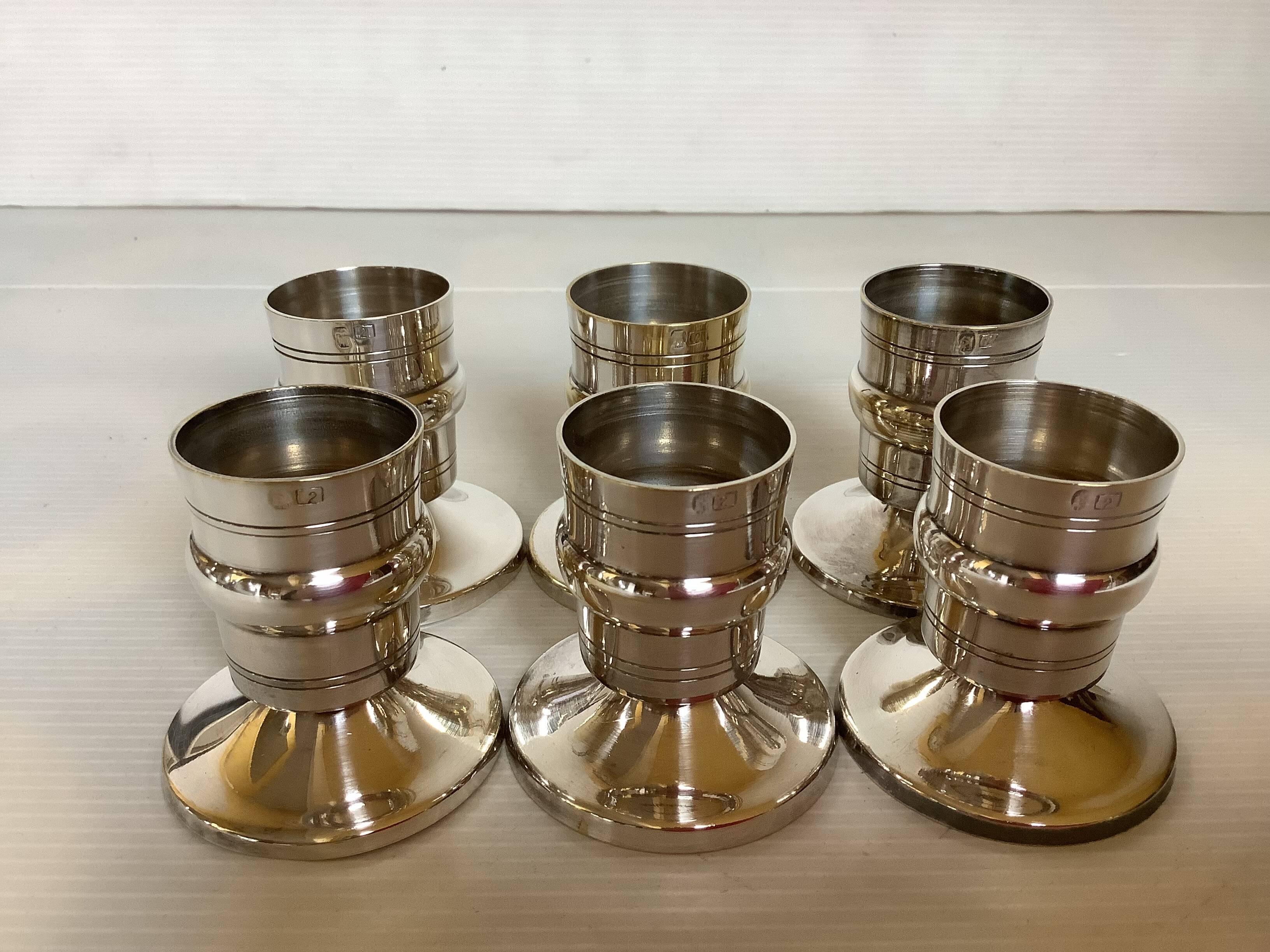 6 bougeoirs métal argenté