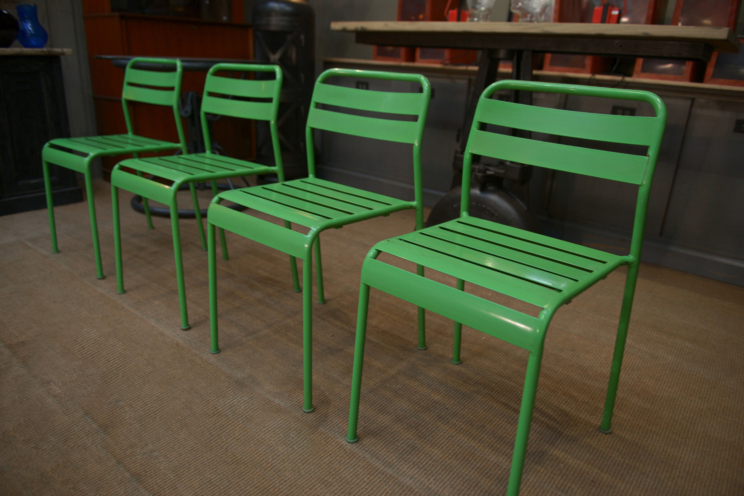 Stackable metal garden chairs