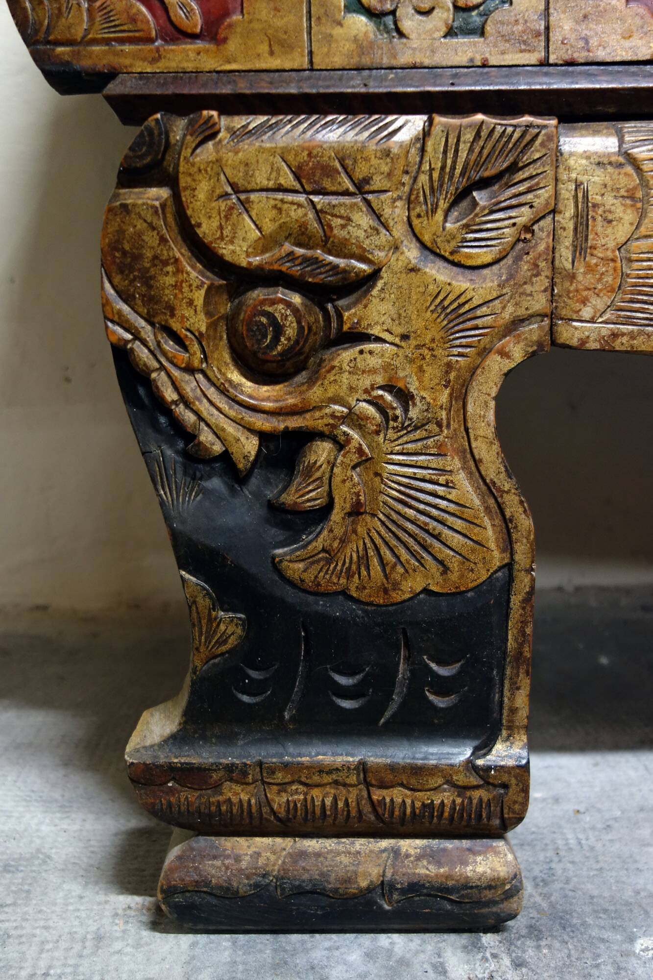 Antique Chinese bench carved and hand painted circa 1890