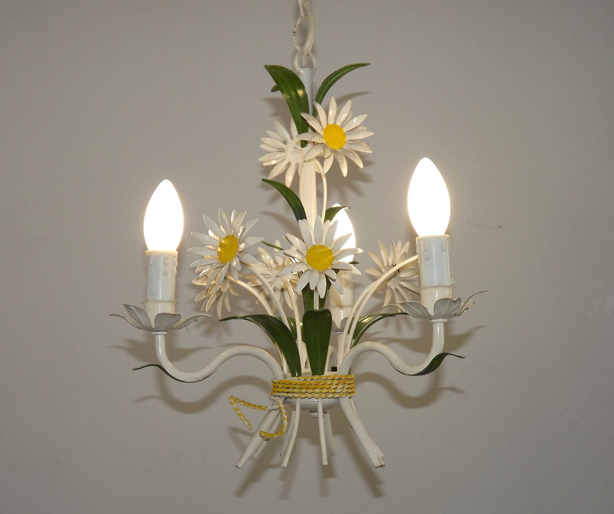 French Vintage Tied Bouquet Style Daisy Flower 3 Light Chandelier