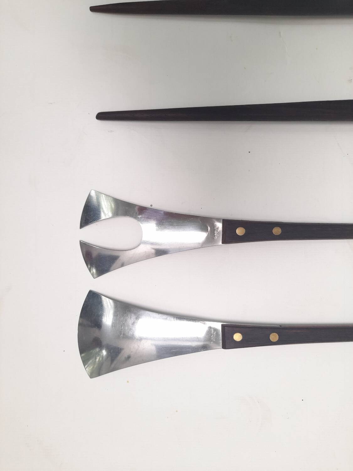 2 paires de couverts à salade teck et inox