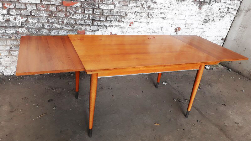 Vintage dining table with extensions