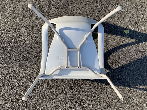 6 fauteuils italiens empilables Sinuosa, design Oscar Tusquets pour driade Aleph, 1998