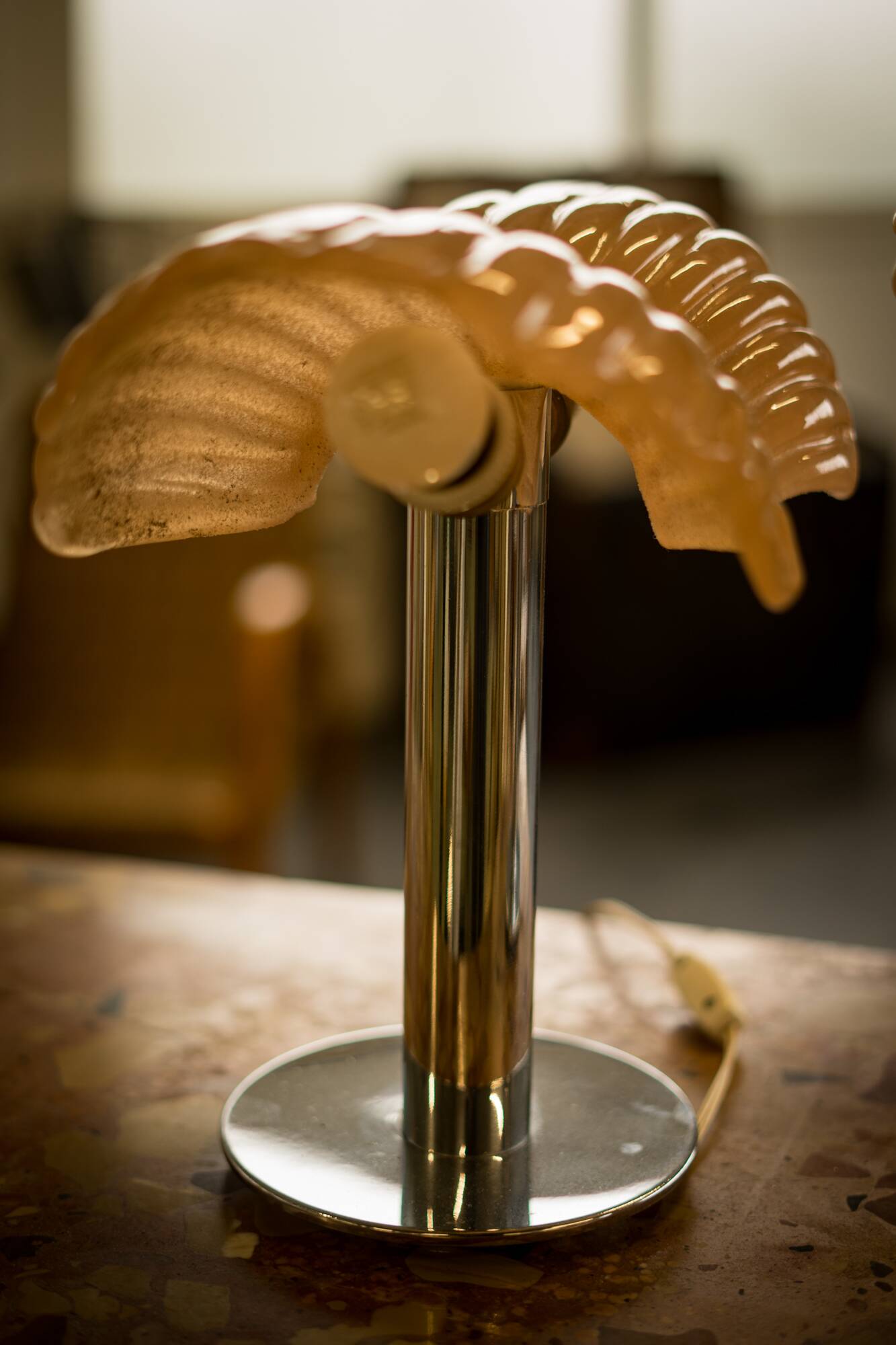 Pair of floor lamps in Murano glass shell type.