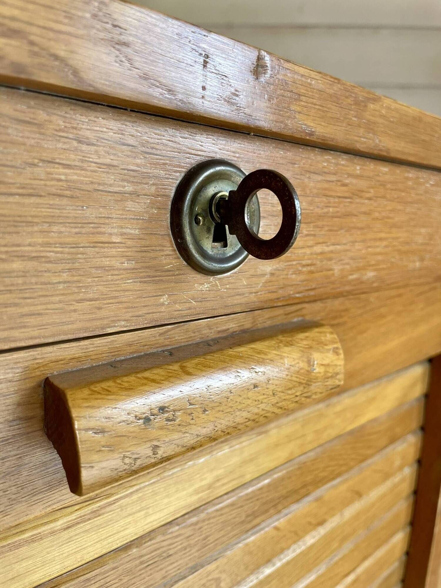 Vintage filing cabinet with double curtains, oak, Charles Schneider, Betschdorf.