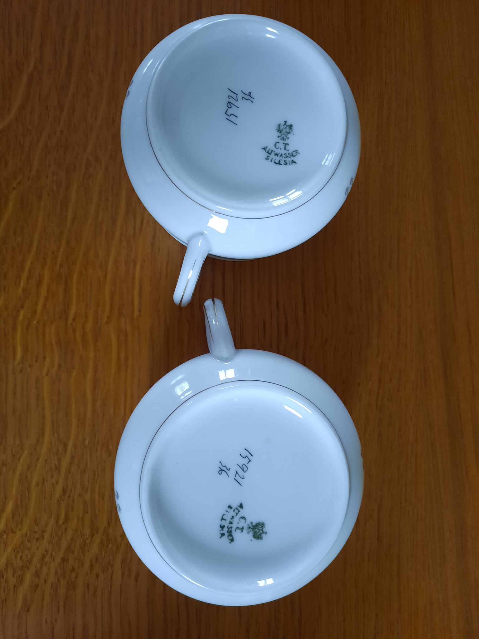 2 tasses
