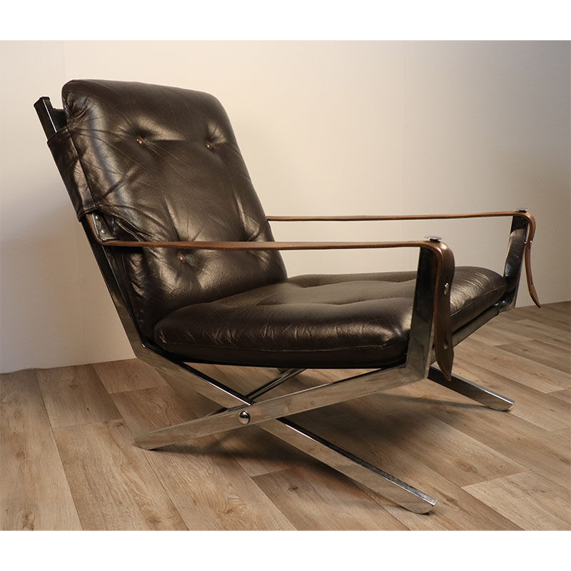 Pair of leather and chrome metal armchairs 1970