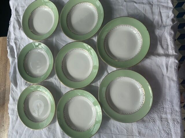 8 hollow plates in mint green and white earthenware, vintage 1950/60s L'Amandinoise