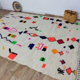 Tapis berbère marocain artisanal fait main 272 x 198 cm