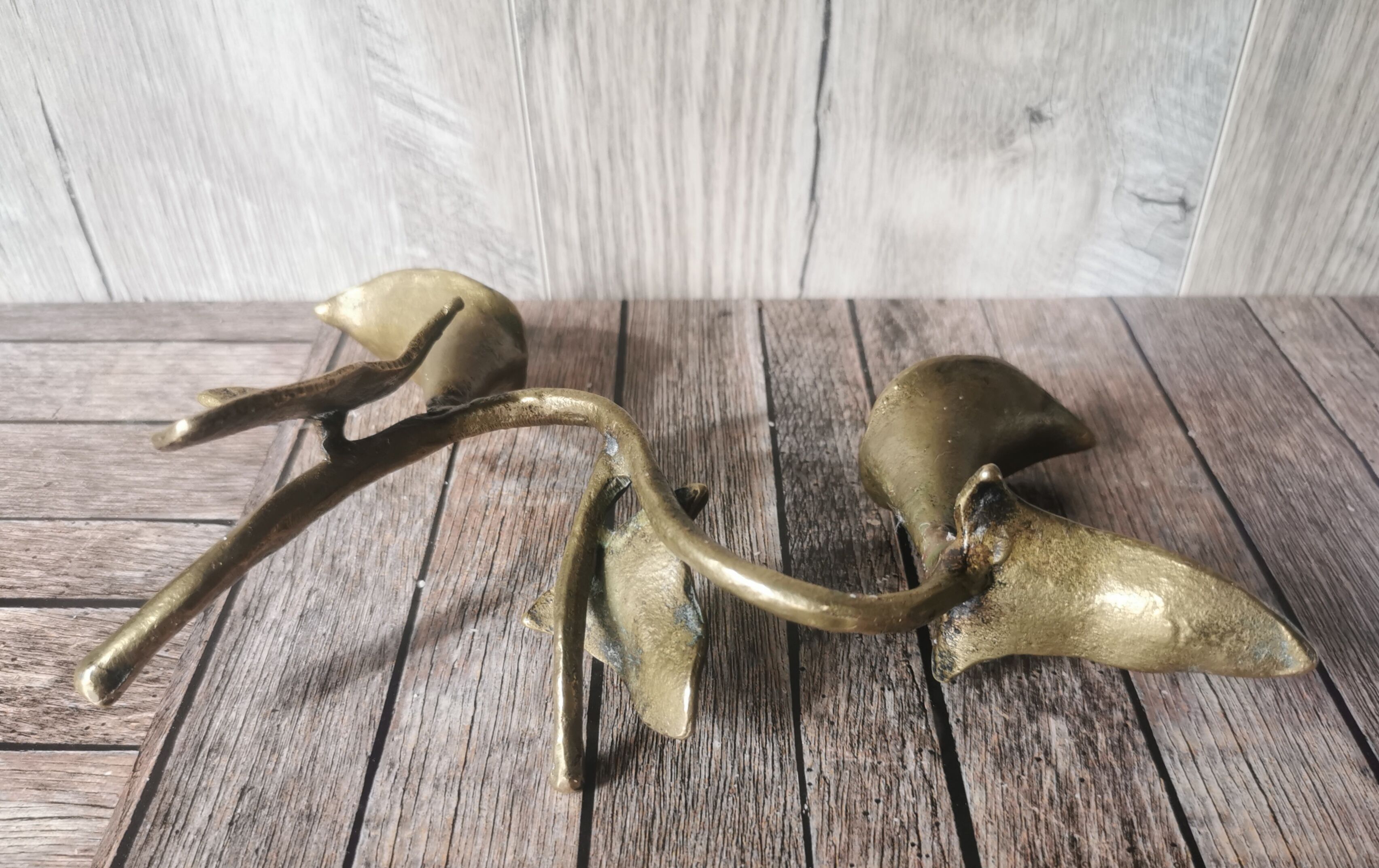 Table candle holder arums