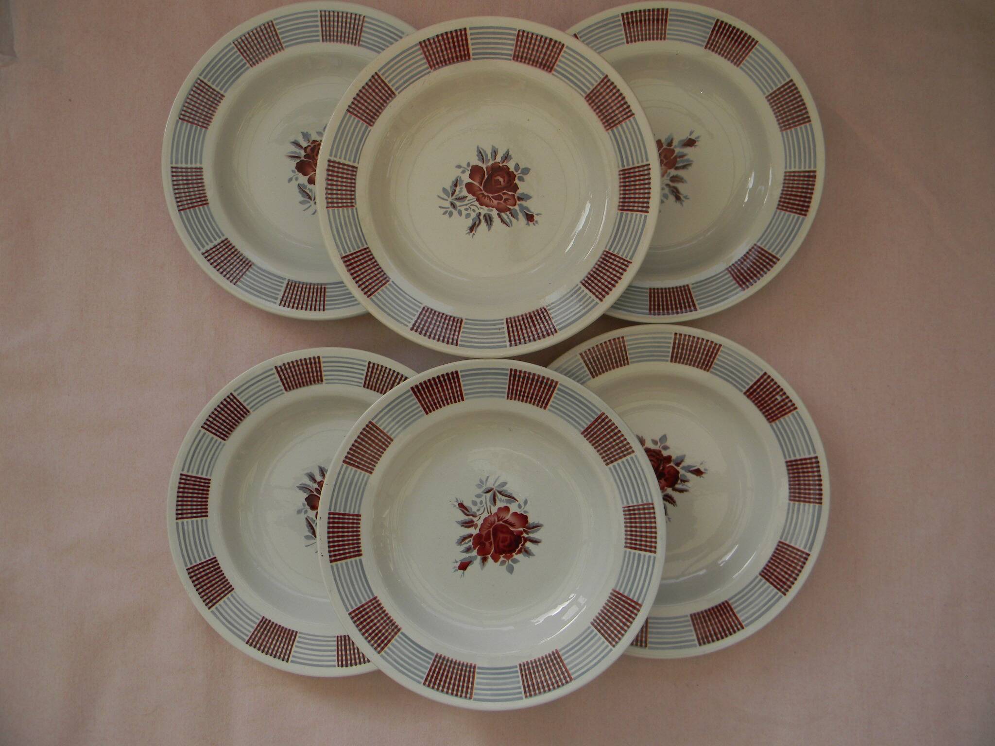 6 deep plates in earthenware from saint amand. scottish model.