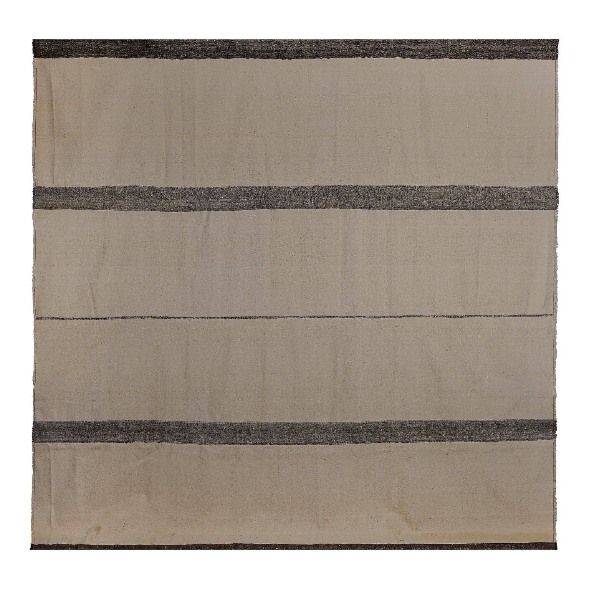 Vintage Turkish kilim, handwoven, 310x322 cm.