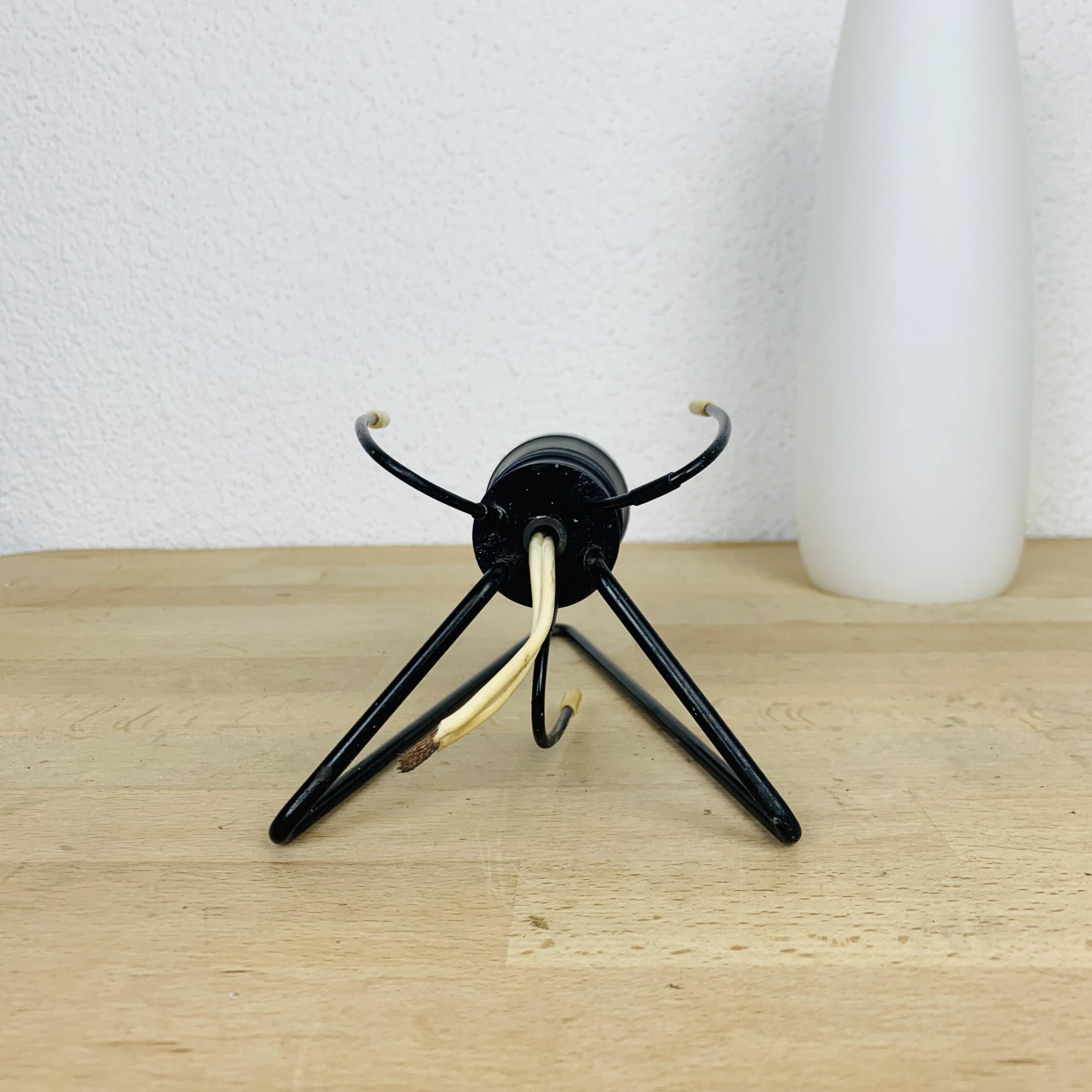 Louis Kalff 50s opaline wall lamp