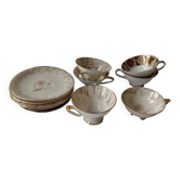 Lot de tasses en porcelaine fine dépareillées signées avec soucoupe