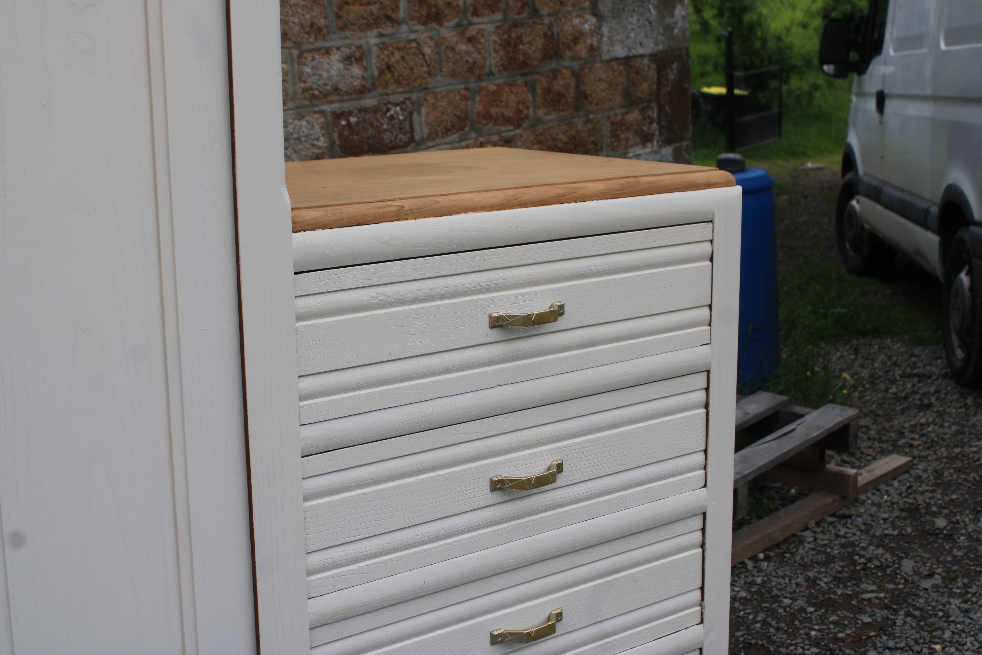 Asymmetrical solid oak wardrobe – Renovated Art Deco style