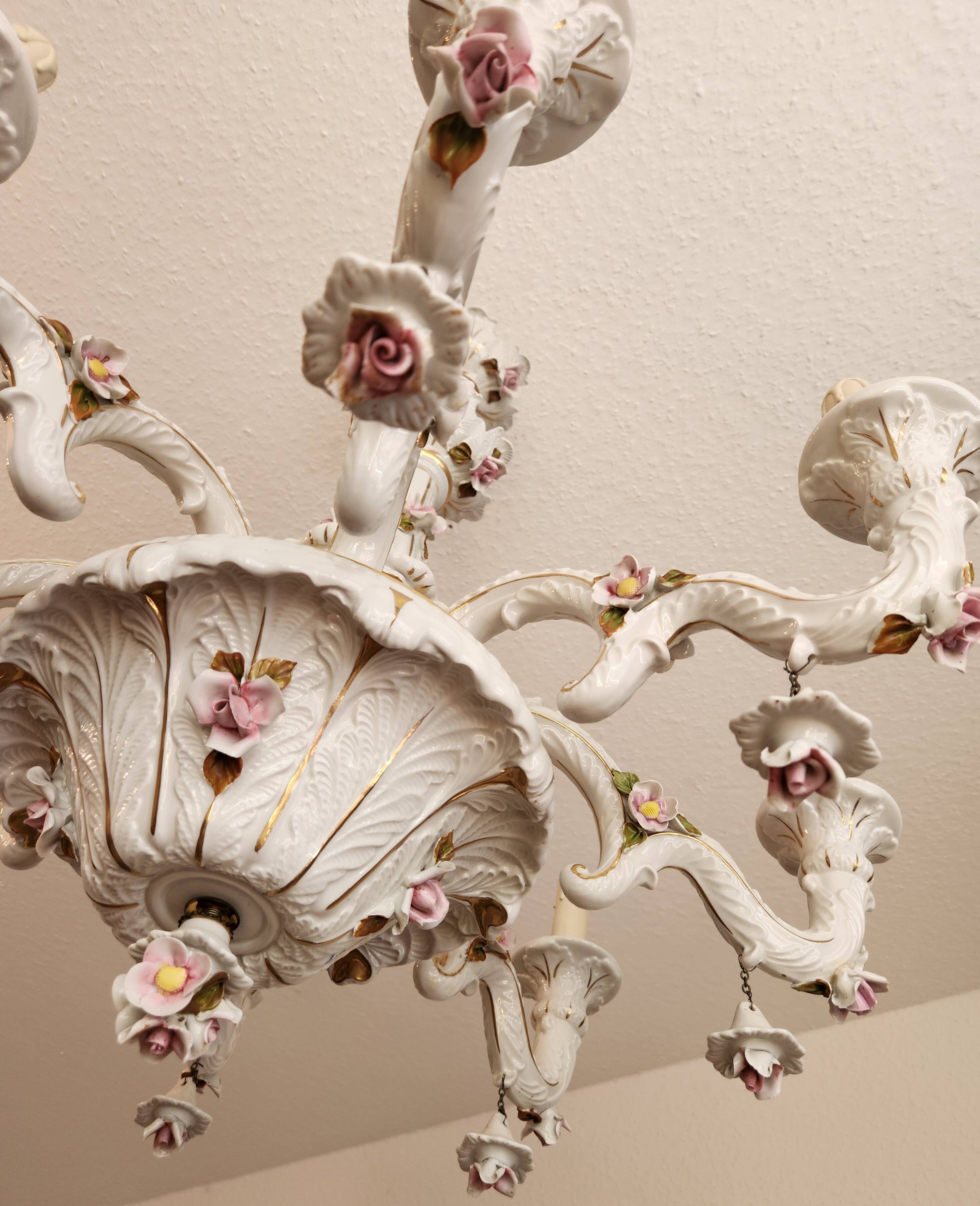 Large hand-painted gilded chandelier mangani ceramiche porcelain