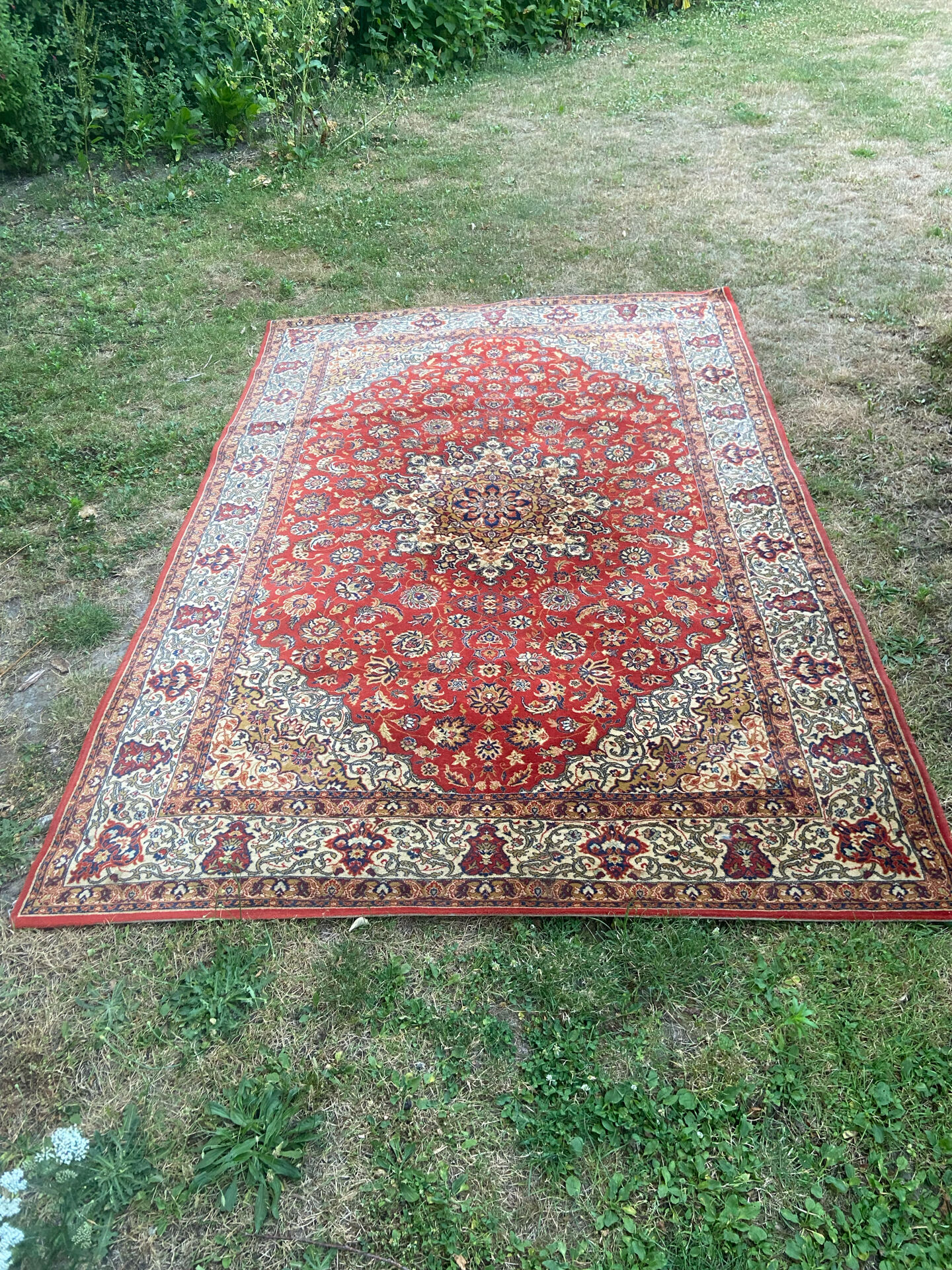 Large Persian carpet made of wool from the 1970s.