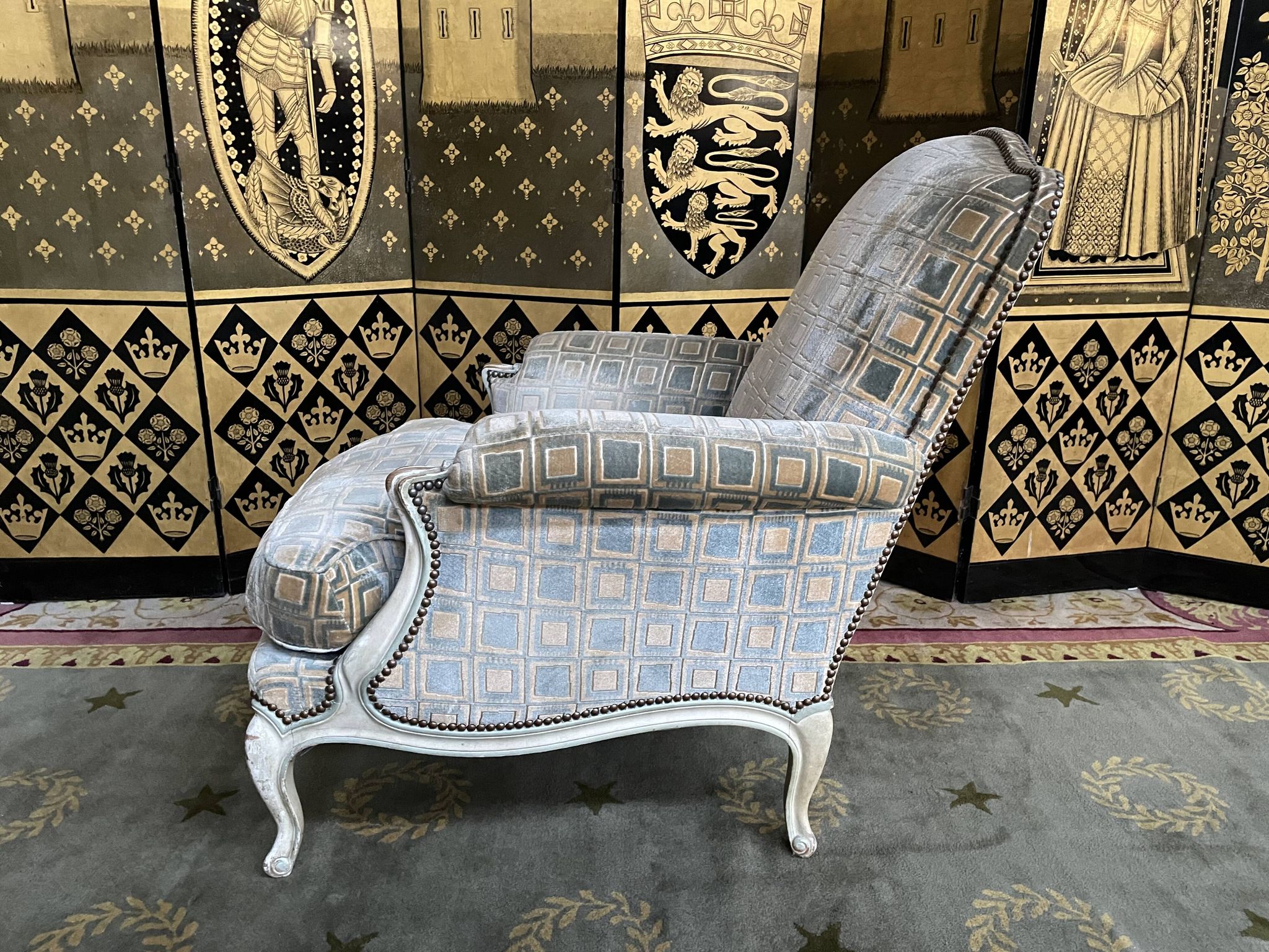 Fauteuil bergère de style Louis XV