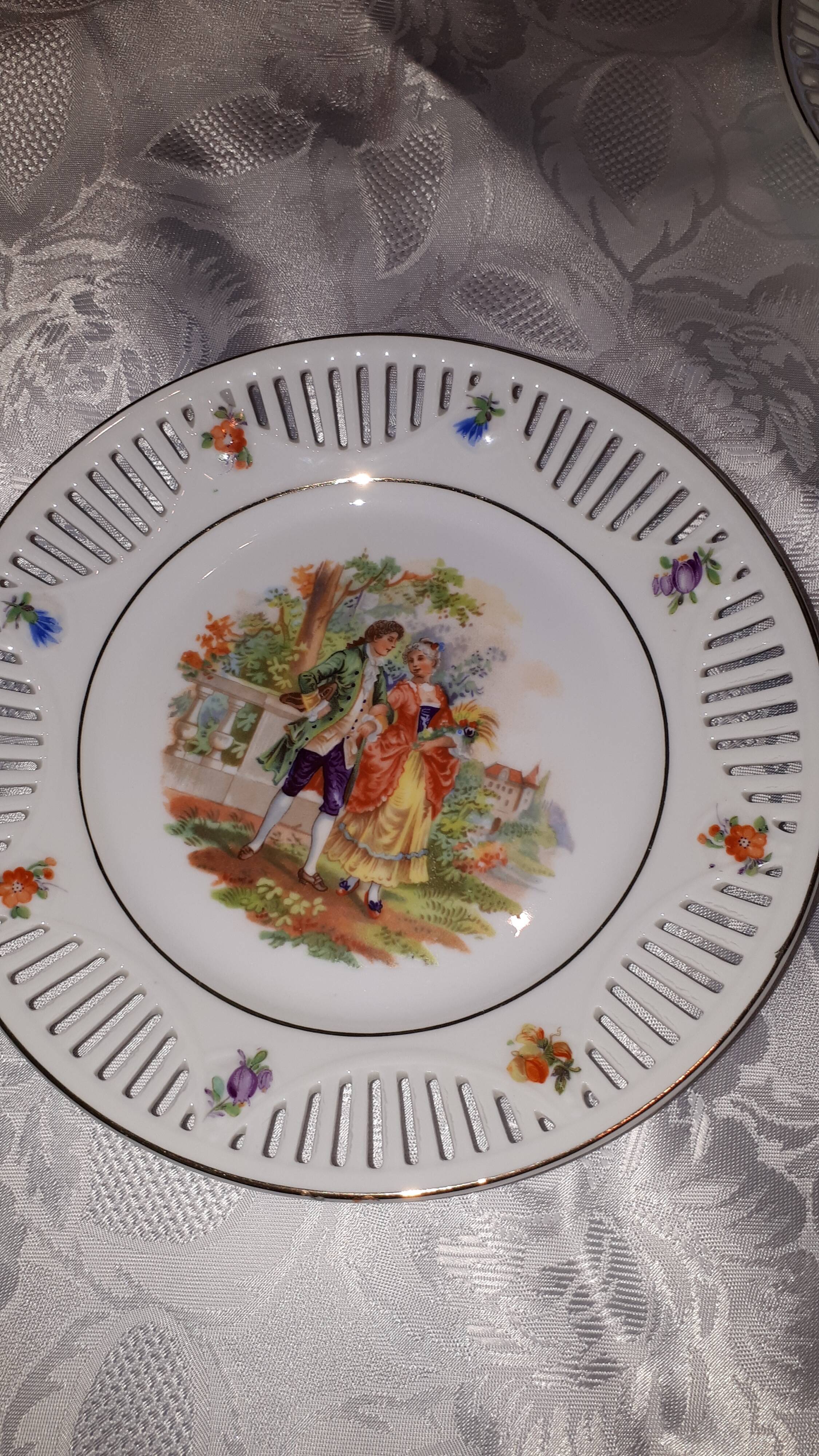 6 dessert plates "scènes galantes"