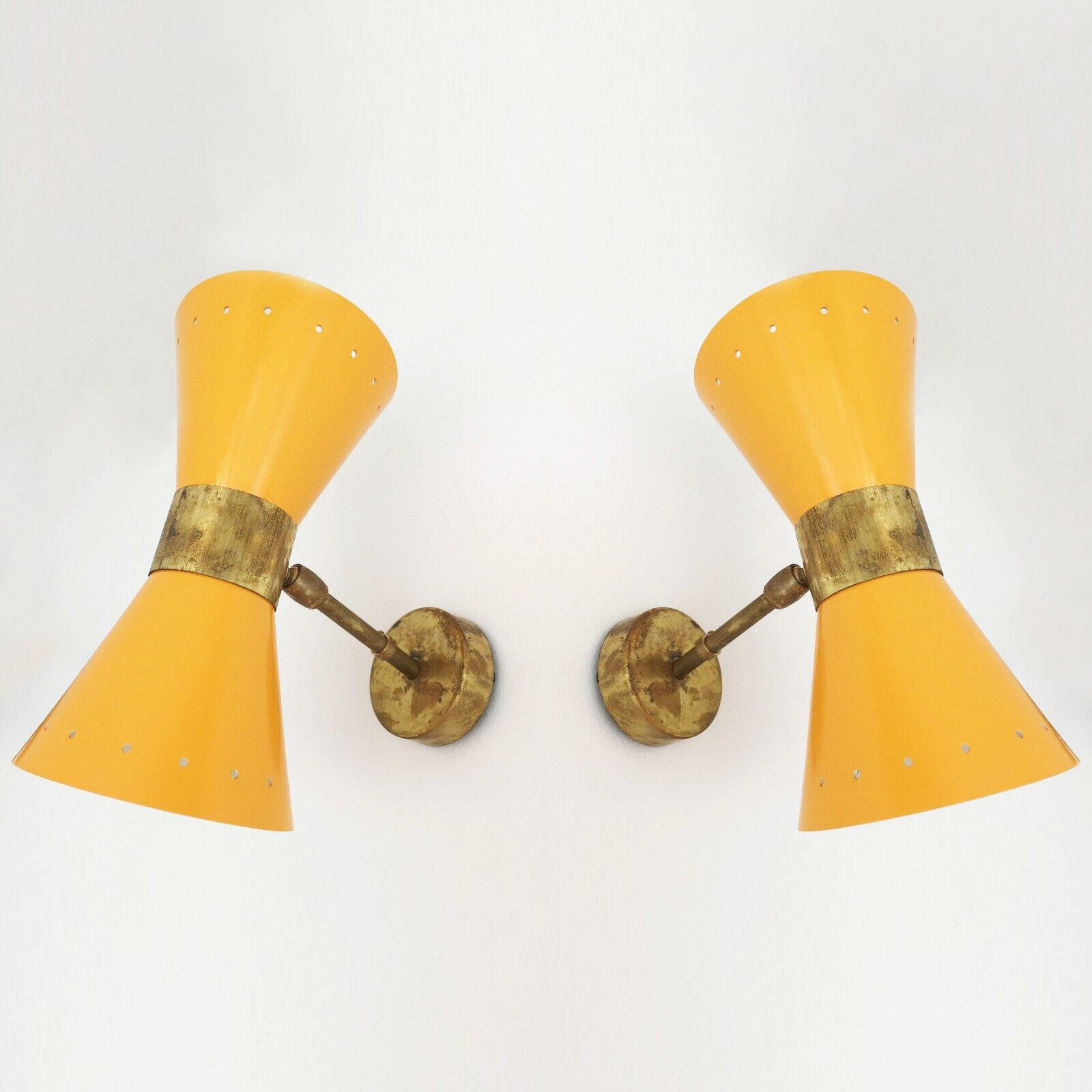 Paire d'appliques italiennes Diabolo design années 1950