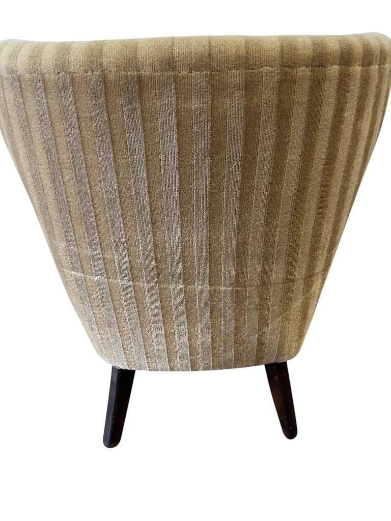 Set of 2 vintage cocktail chairs / single seats / armchairs