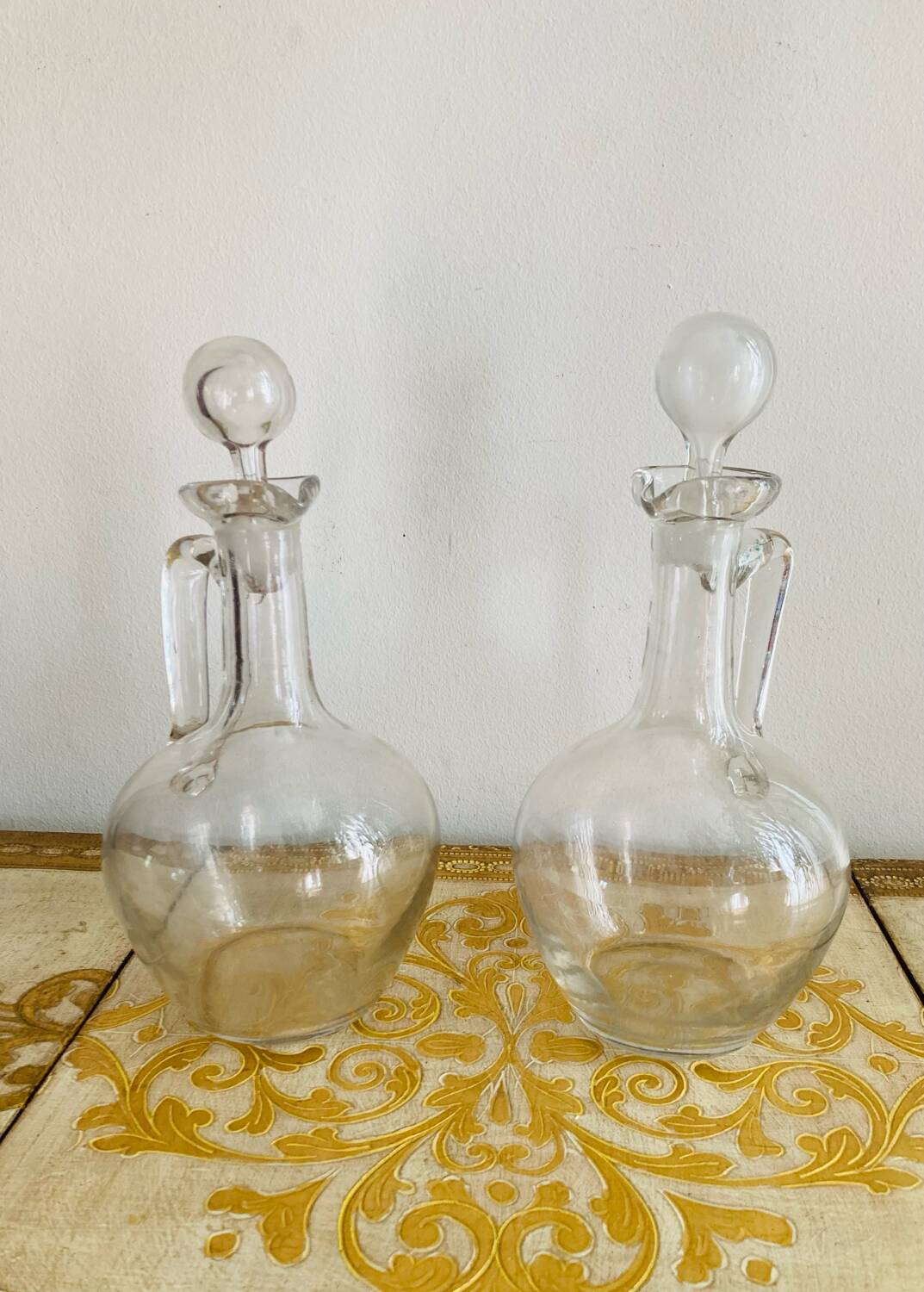 Pichets où carafons à vins en verres époque XIXe