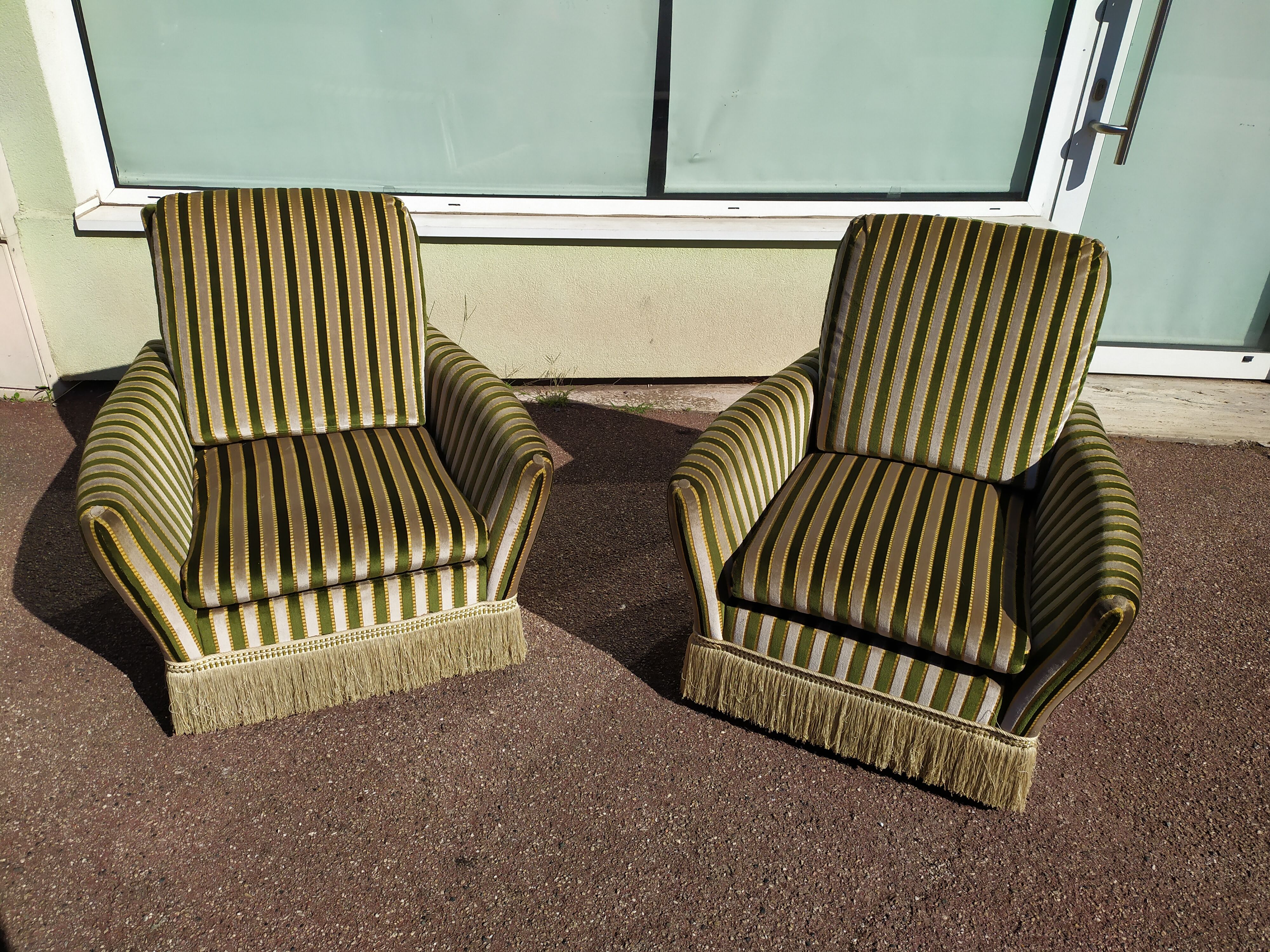 Lot de 2 fauteuils en velours