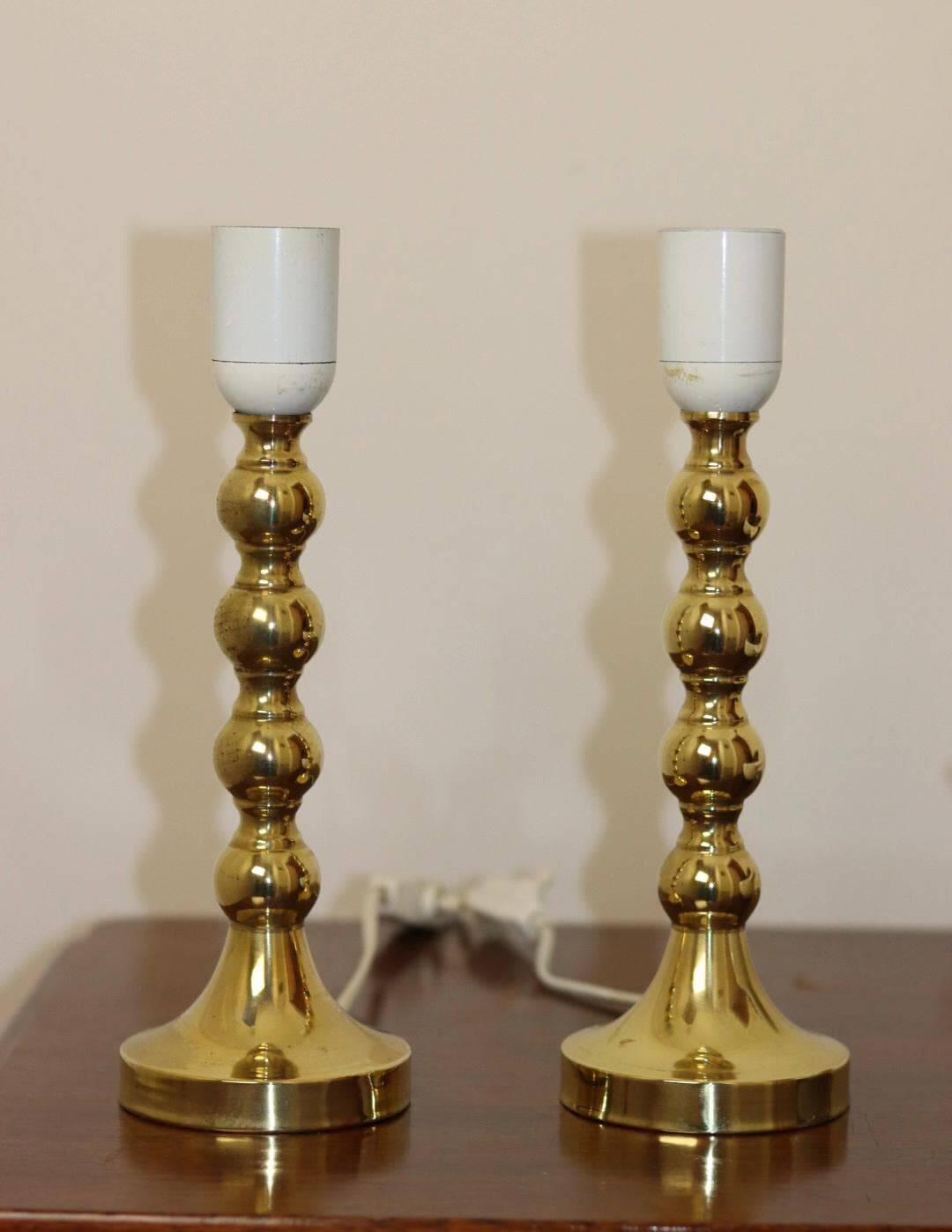 Paire de lampes suédoises en laiton du milieu du siècle