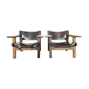 Paire de fauteuils espagnols