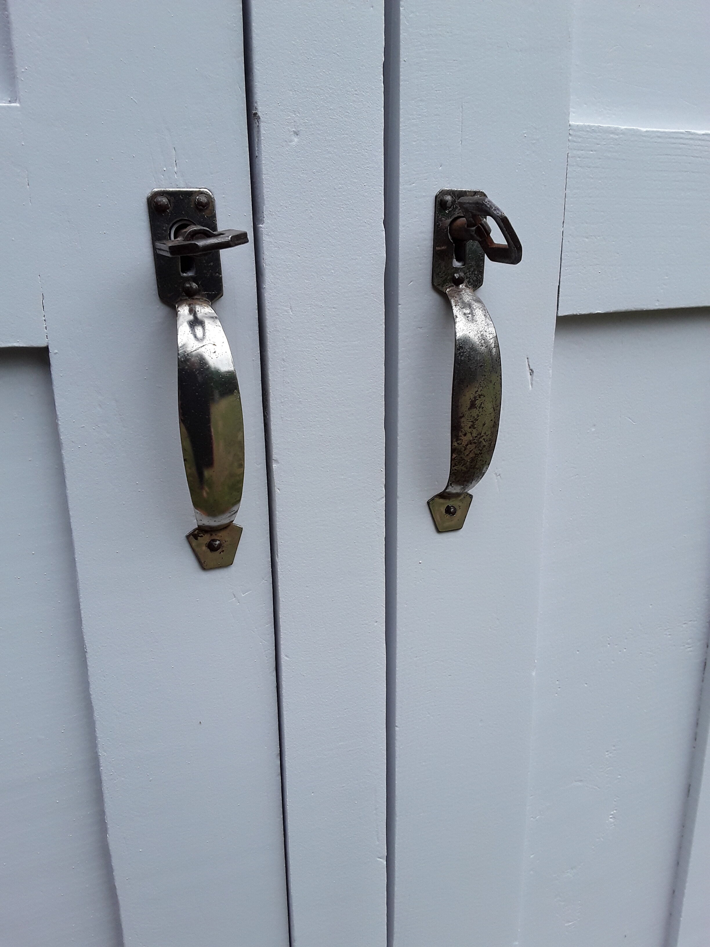 Paris wardrobe white gray