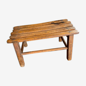 Repose-pied en bois ancien