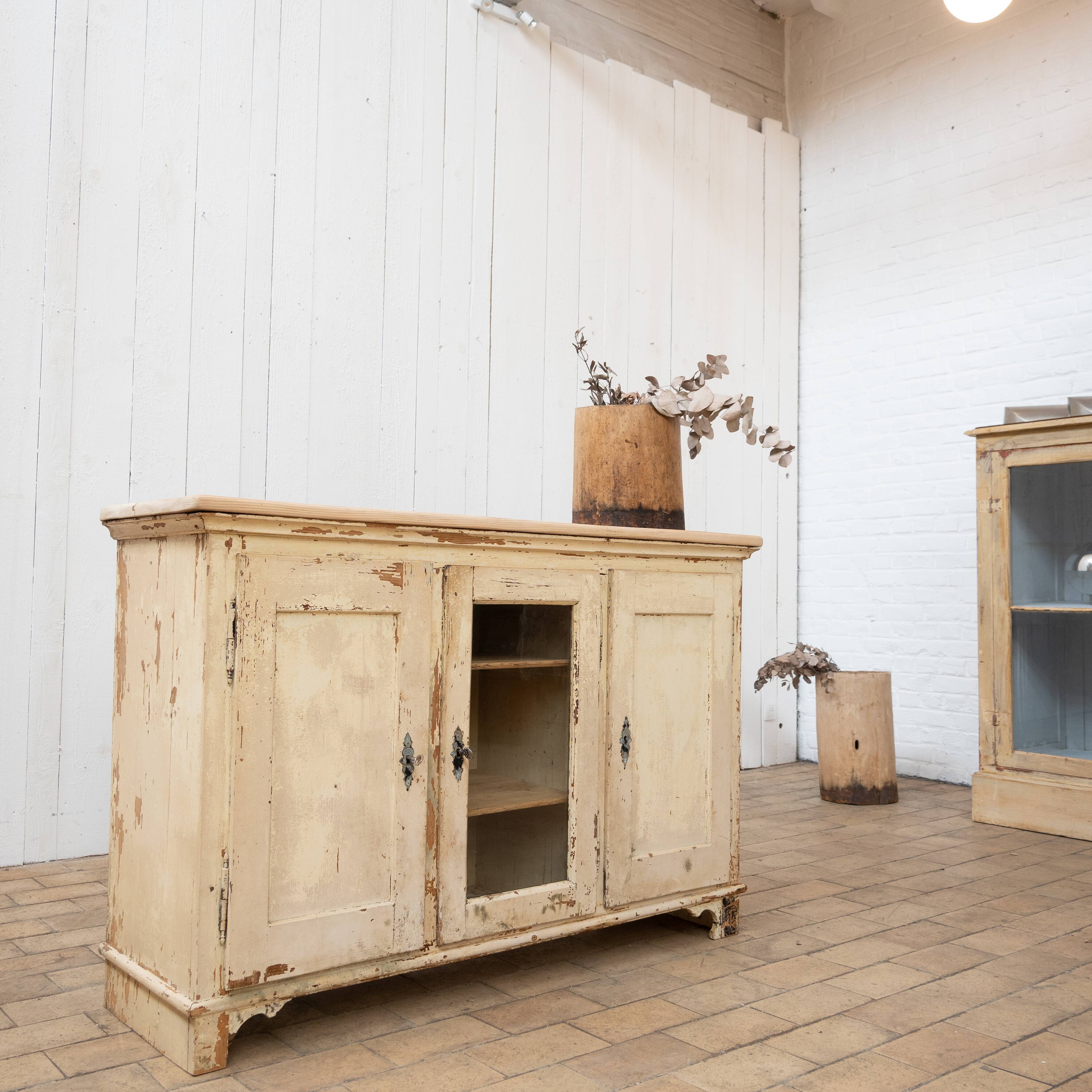 Wooden sideboard 3 doors early 20th