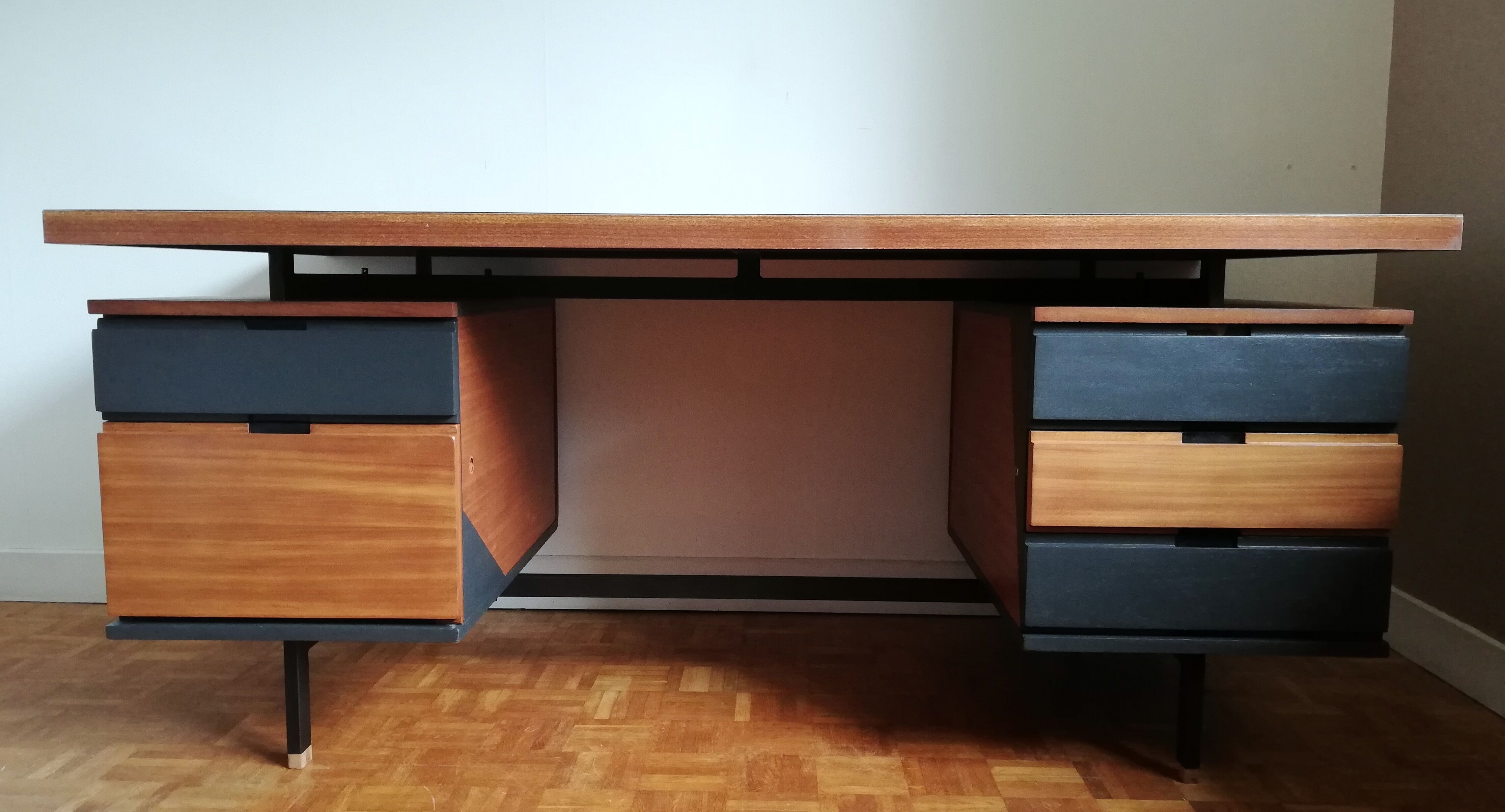 Office by Pierre Guariche for Minvielle revisited