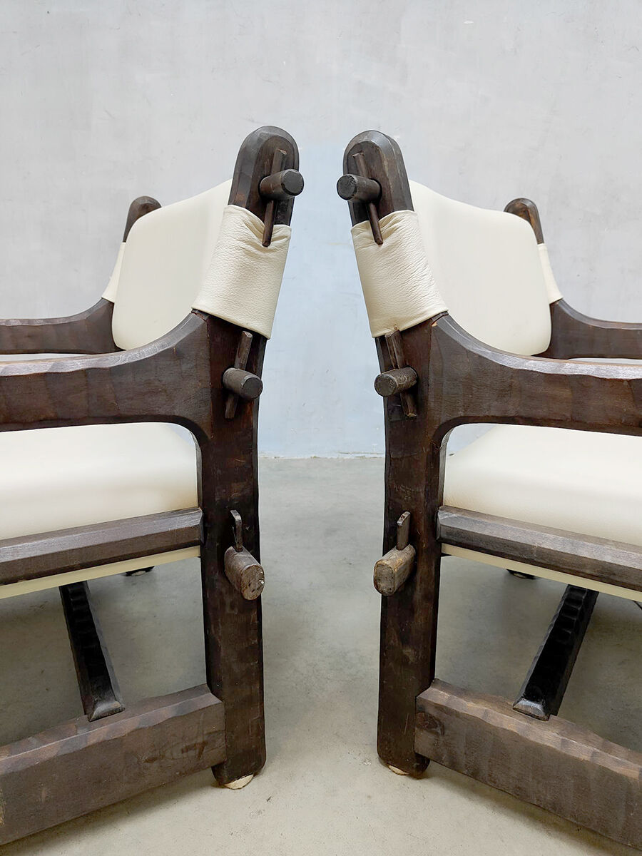2 midcentury armchairs sculptural nature